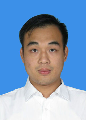 学工处主任 李朝鸿